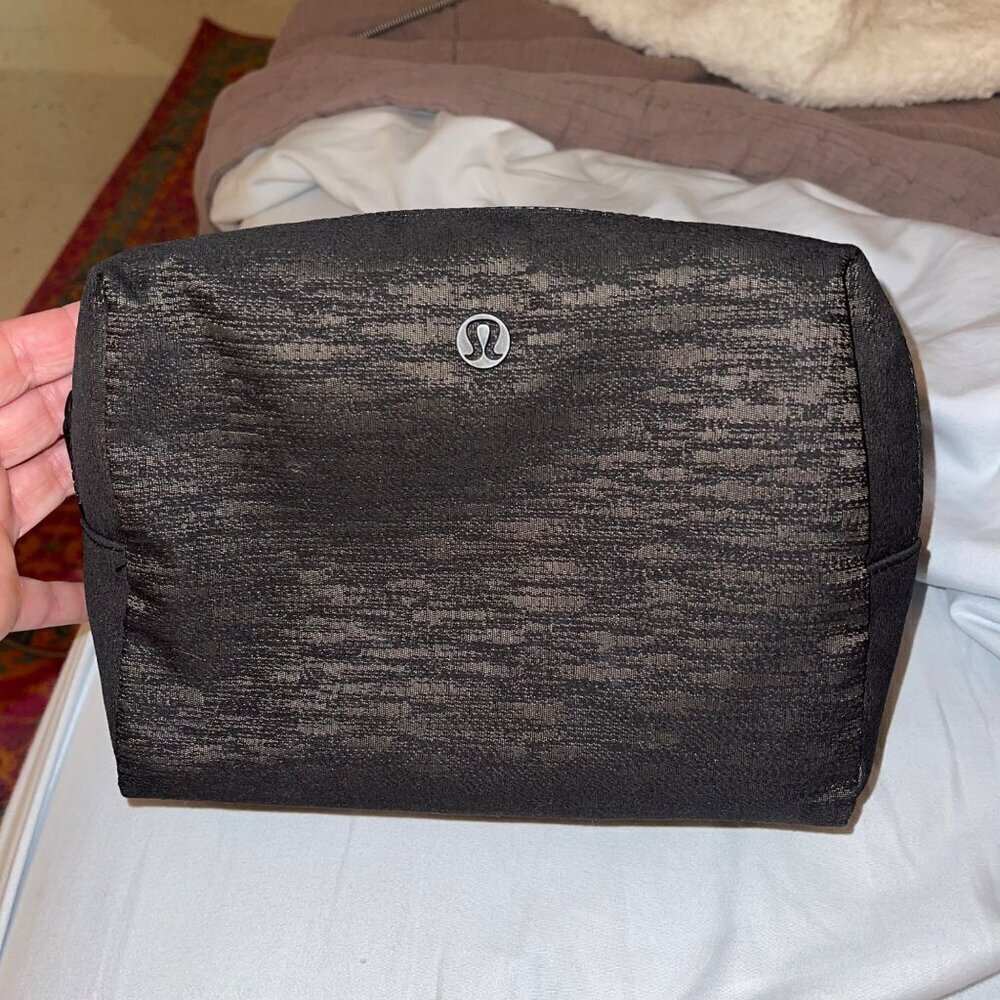 Lululemon Womens Pouch Bag Charcoal All Your Small Things - Picture 5 of 8